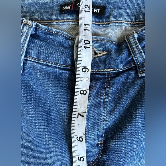 Lee Women’s Classic Fit Jeans Pre-loved and good condition - Picture 10 of 10